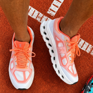 Sneakers Running OnCloud