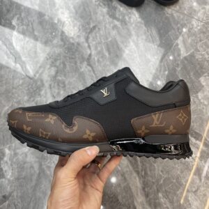 Lv Run Away