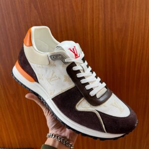 Lv Run Away