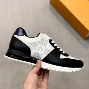 Lv Run Away