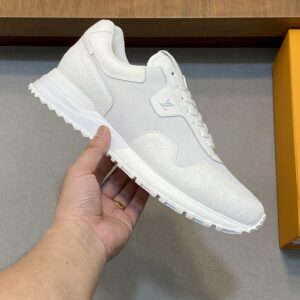 Lv Run Away