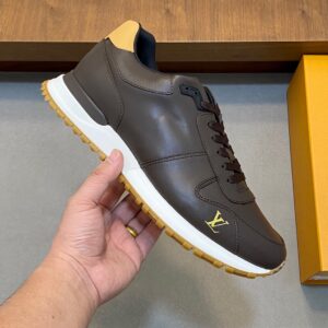 Lv Run Away