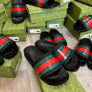 Claquettes Gucci
