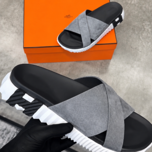 Claquettes Hermes