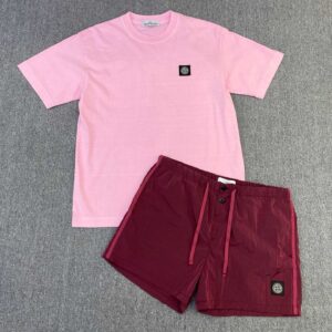 short t-shirt stone